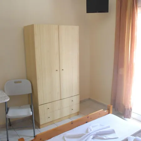 Light Blue Ξενοδοχείο με διαμερίσματα Παραλία