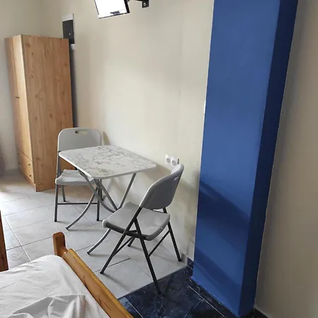 Ξενοδοχείο με διαμερίσματα Light Blue Παραλία