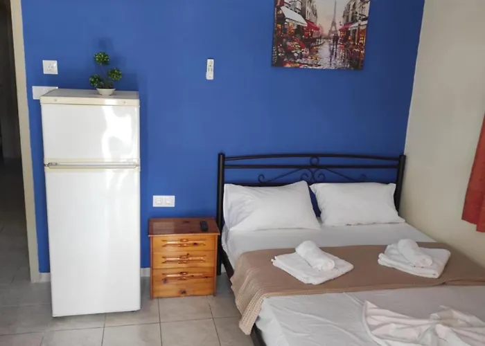 Light Blue Aparthotel Paralía